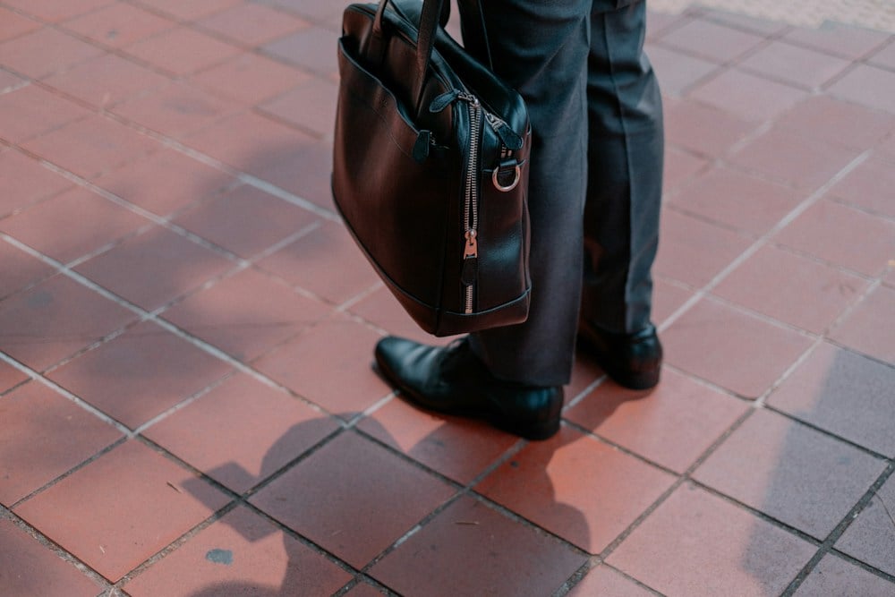 WILDTANE Sterling Full-Grain Leather Briefcase