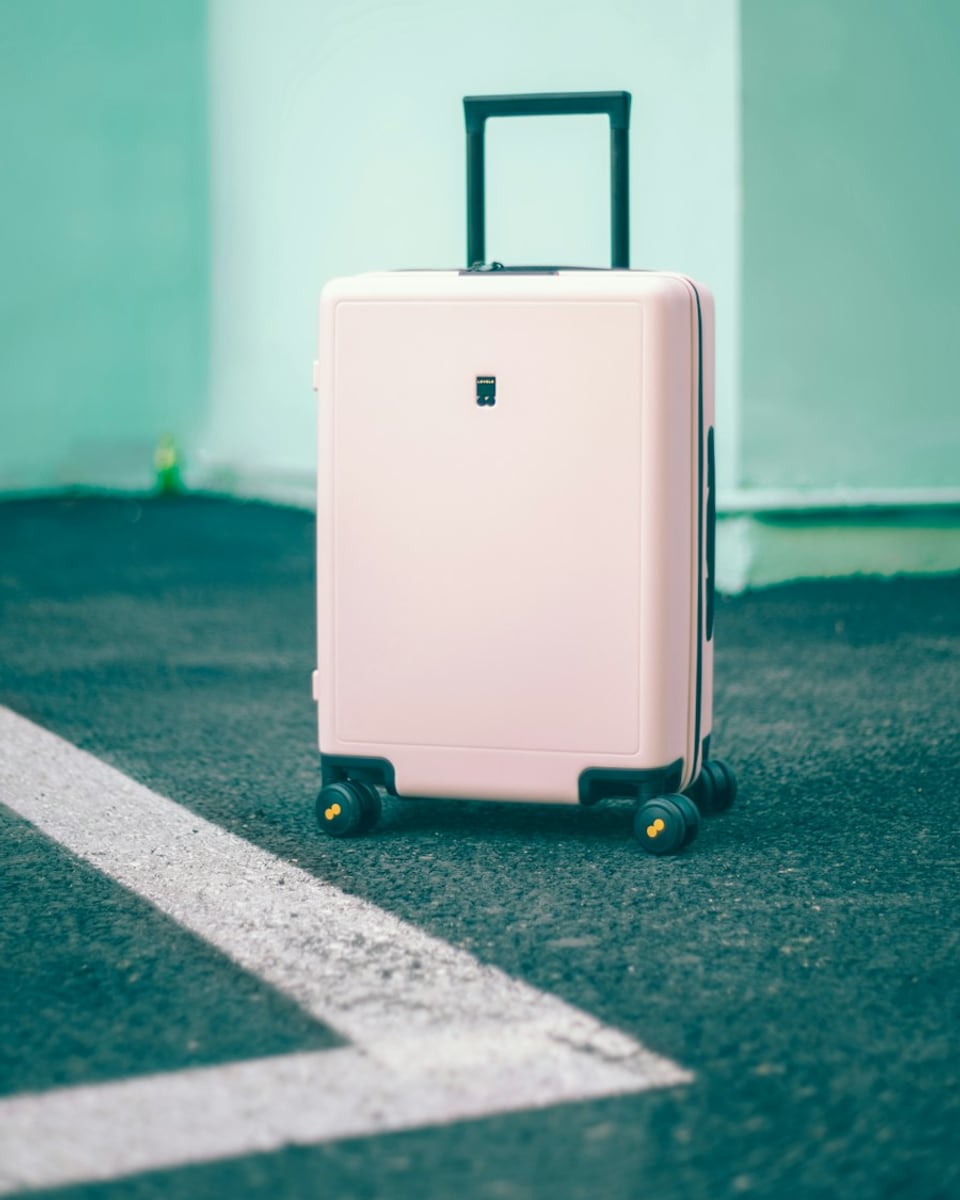 Blush Spinner Cabin 36L