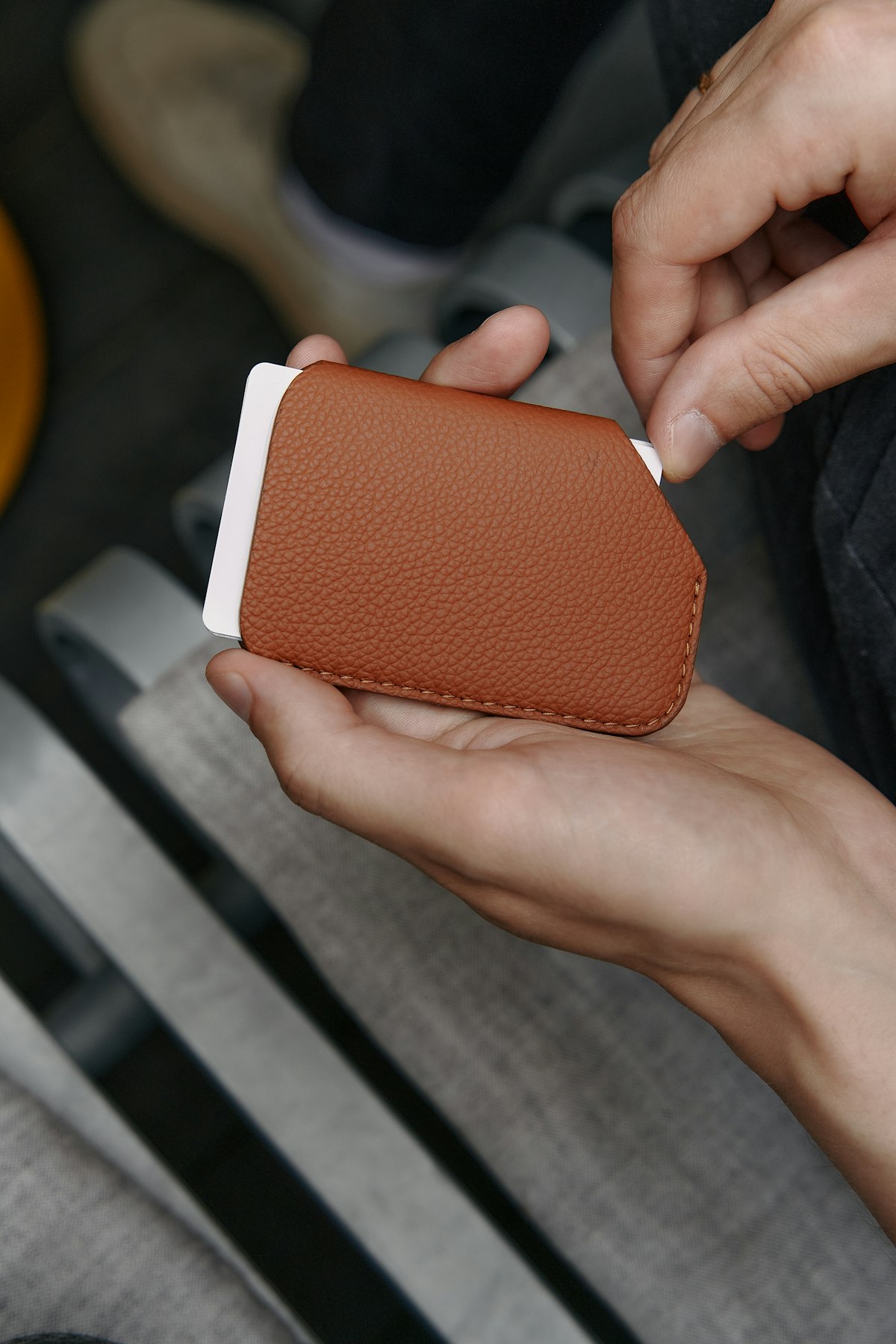 Pull-Tab Card Holder