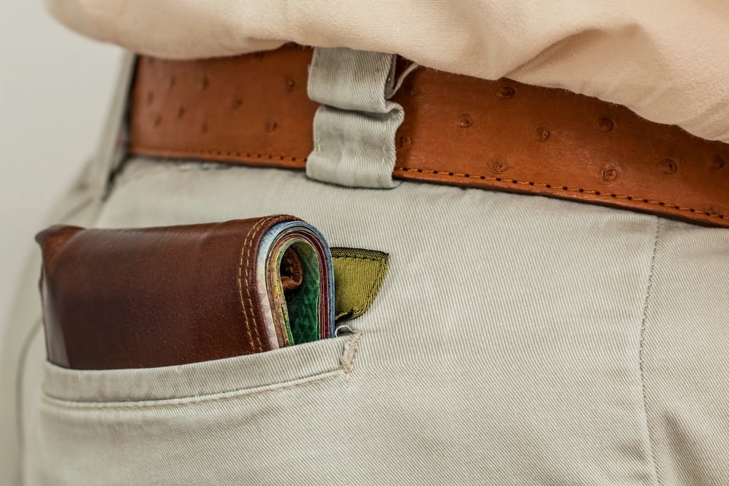 Walnut Slim Pocket Wallet